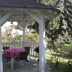 Haus Jeremias Therme 아파트