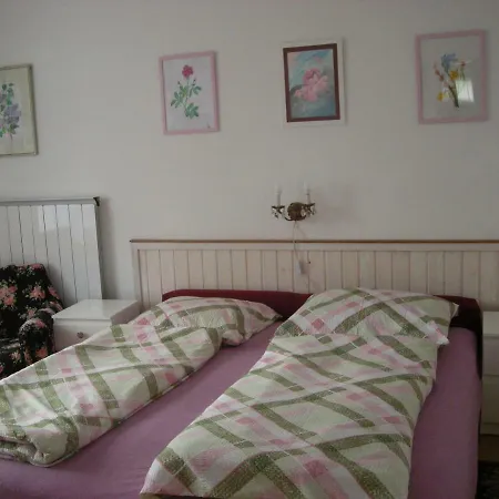 公寓 Haus Jeremias Therme 佐洛卡罗斯