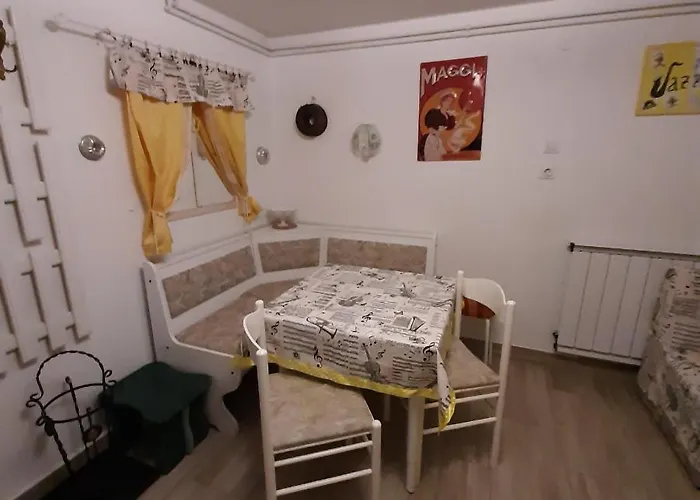 Haus Jeremias Therme 佐洛卡罗斯