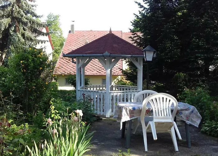 Haus Jeremias Therme 佐洛卡罗斯